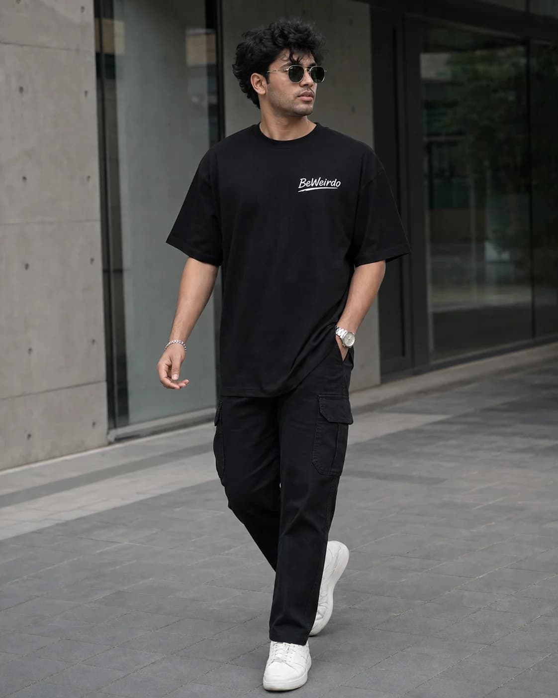 BeWeirdo Essential — image 3